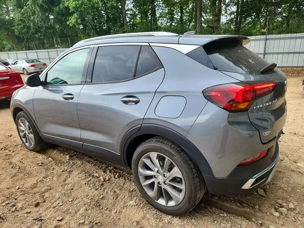 KL4MMFSL8MB059687 2021 BUICK ENCORE - Image 2