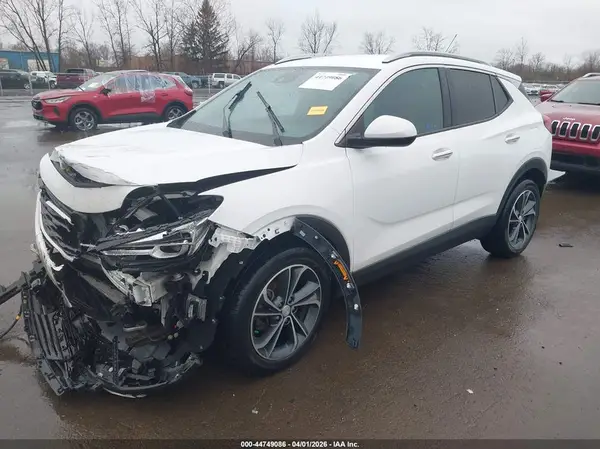 KL4MMFSL8MB071189 2021 BUICK ENCORE GX - Image 2