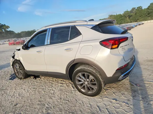KL4MMFSL8MB128989 2021 BUICK ENCORE - Image 2