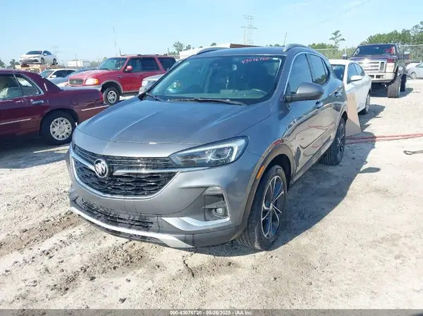 KL4MMFSL8NB085434 2022 BUICK ENCORE GX - Image 2