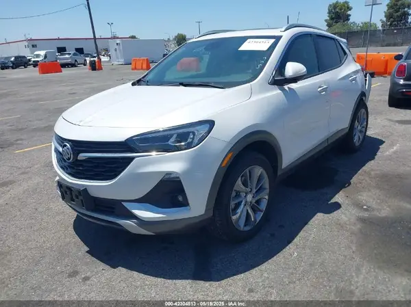 KL4MMFSL8PB028234 2023 BUICK ENCORE GX - Image 2
