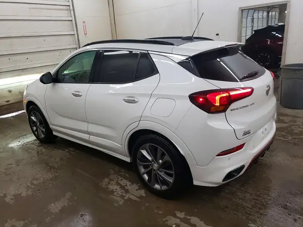 KL4MMFSL9MB061237 2021 BUICK ENCORE - Image 2