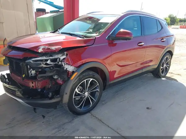 KL4MMFSL9MB112574 2021 BUICK ENCORE GX - Image 2