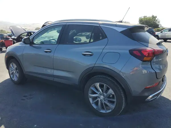 KL4MMFSL9MB161211 2021 BUICK ENCORE - Image 2