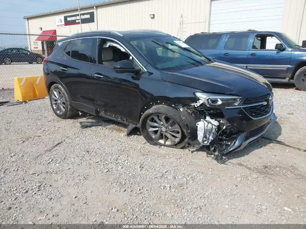 KL4MMFSL9NB073714 2022 BUICK ENCORE GX - Image 1