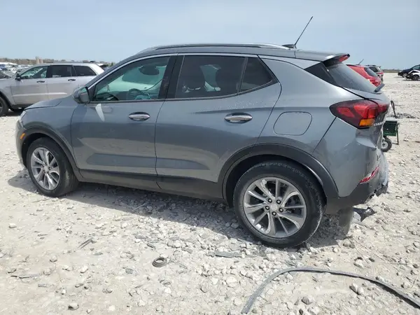 KL4MMFSLXLB104580 2020 BUICK ENCORE - Image 2