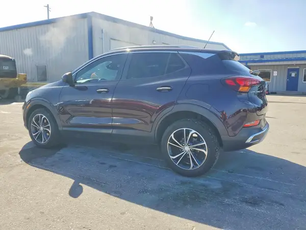 KL4MMFSLXLB113778 2020 BUICK ENCORE - Image 2