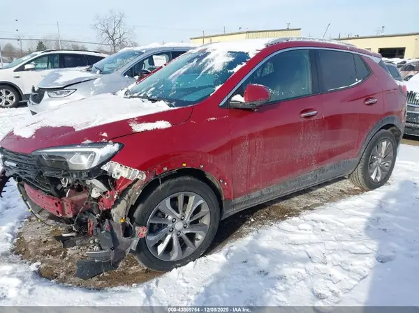 KL4MMFSLXMB140240 2021 BUICK ENCORE GX - Image 2
