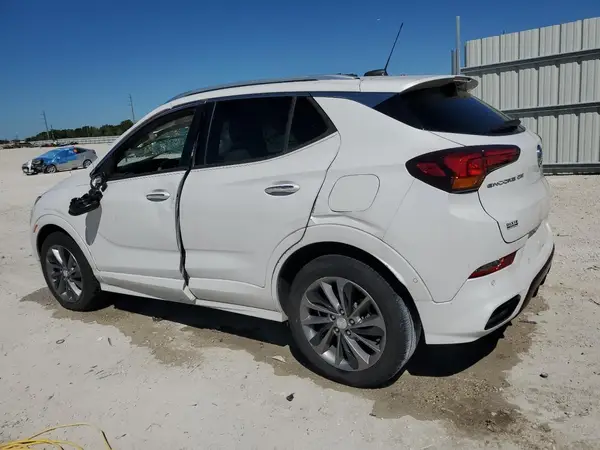 KL4MMFSLXNB009861 2022 BUICK ENCORE - Image 2