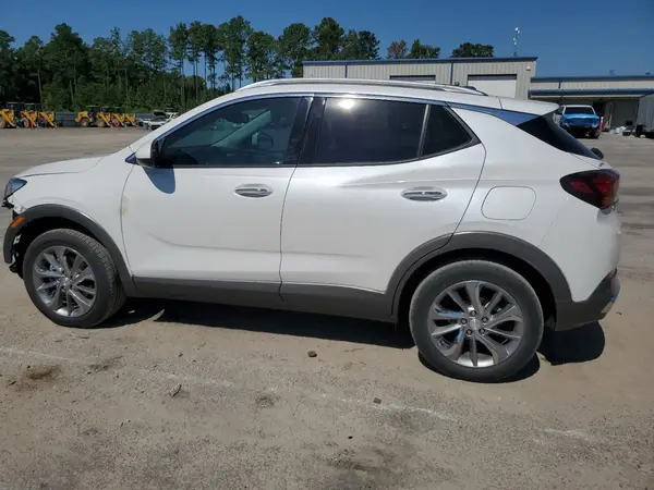 KL4MMGSL0NB135569 2022 BUICK ENCORE GX - Image 2