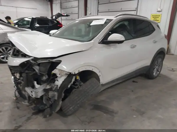 KL4MMGSL1MB168711 2021 BUICK ENCORE GX - Image 2