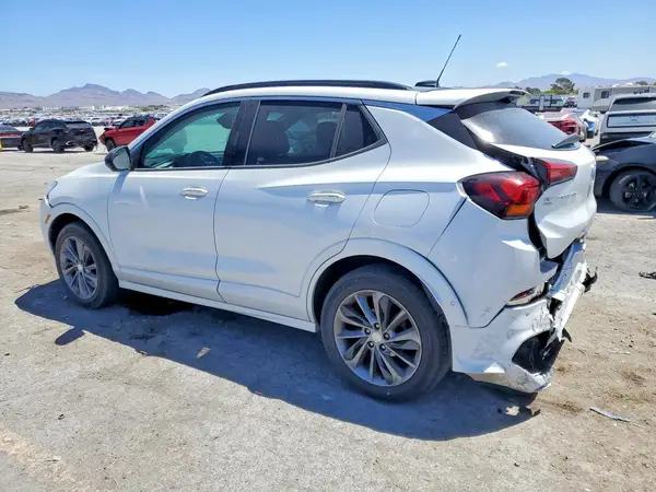 KL4MMGSL2LB132802 2020 BUICK ENCORE - Image 2