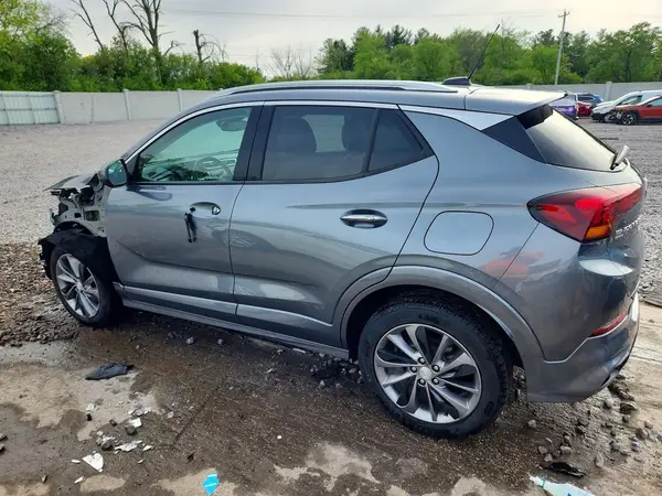 KL4MMGSL3MB104993 2021 BUICK ENCORE - Image 2