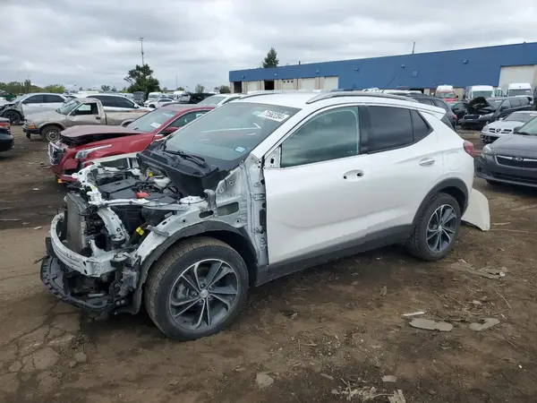KL4MMGSL3MB153045 2021 BUICK ENCORE - Image 1