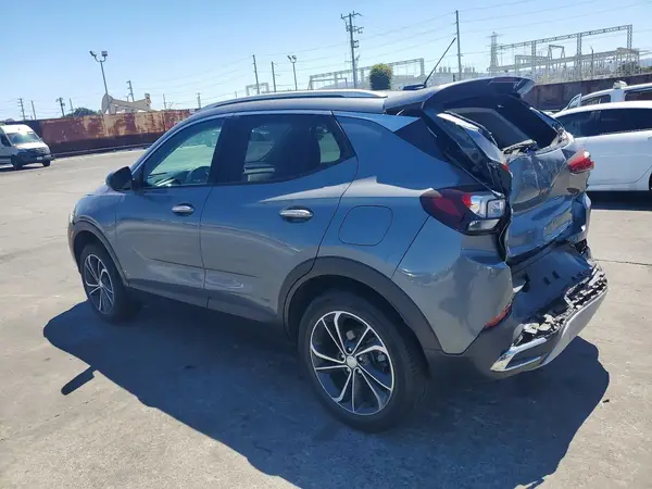 KL4MMGSL3MB165549 2021 BUICK ENCORE - Image 2