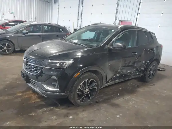 KL4MMGSL4MB044061 2021 BUICK ENCORE GX - Image 2