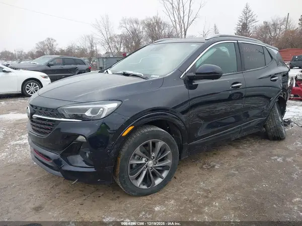 KL4MMGSL4MB117445 2021 BUICK ENCORE GX - Image 2