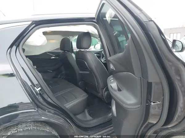 KL4MMGSL4MB117445 2021 BUICK ENCORE GX - Image 8