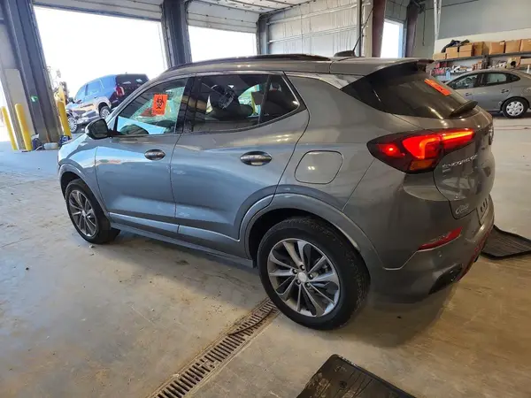 KL4MMGSL5MB162572 2021 BUICK ENCORE - Image 2