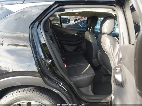 KL4MMGSL5NB124020 2022 BUICK ENCORE GX - Image 8