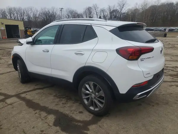 KL4MMGSL5NB124535 2022 BUICK ENCORE GX - Image 2
