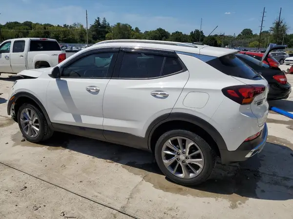 KL4MMGSL5NB146115 2022 BUICK ENCORE GX - Image 2