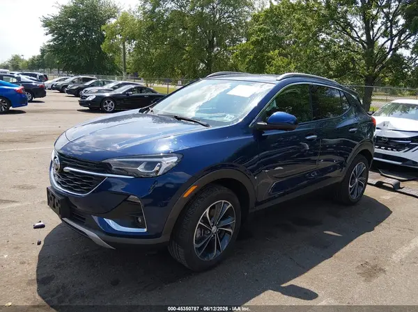 KL4MMGSL6PB072125 2023 BUICK ENCORE GX - Image 2