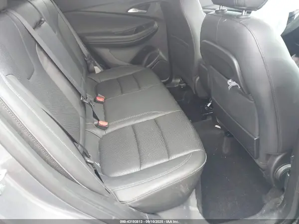 KL4MMGSL7MB038920 2021 BUICK ENCORE GX - Image 8