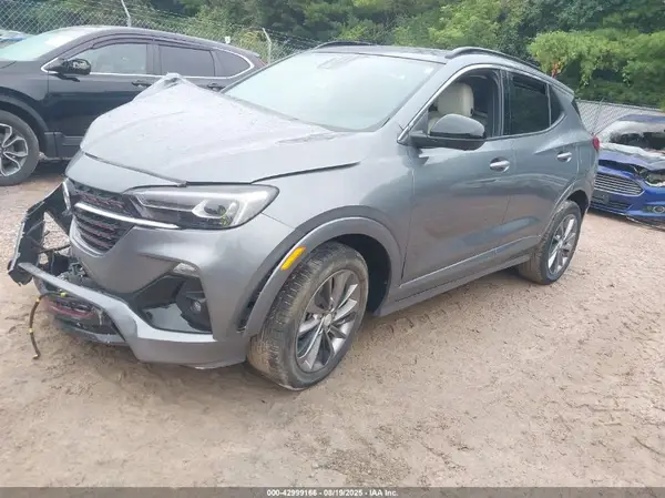 KL4MMGSL7MB102809 2021 BUICK ENCORE GX - Image 2