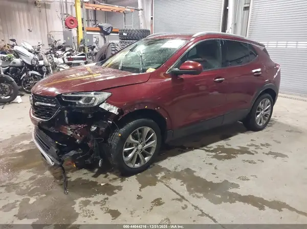 KL4MMGSL8PB020107 2023 BUICK ENCORE GX - Image 2