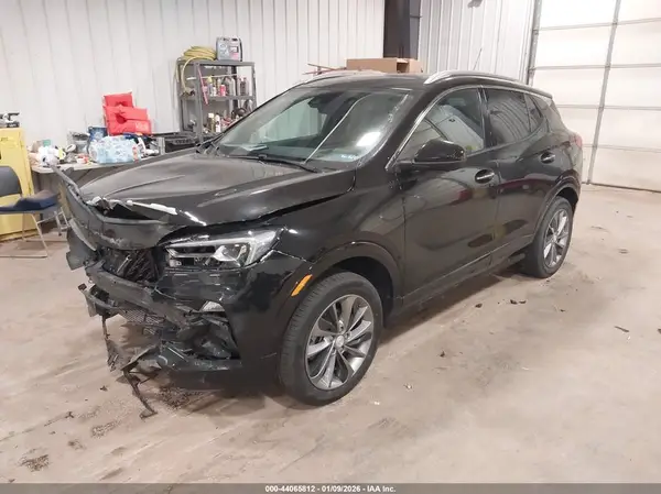 KL4MMGSL9MB052589 2021 BUICK ENCORE GX - Image 2