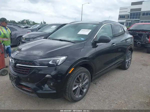 KL4MMGSL9MB126089 2021 BUICK ENCORE GX - Image 2