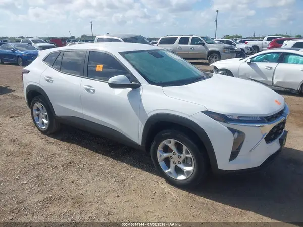 KL77LFE20RC018803 2024 CHEVROLET TRAX - Image 1