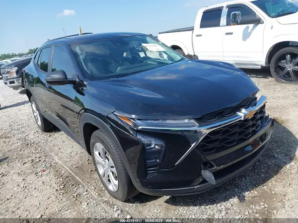 KL77LFE20RC021619 2024 CHEVROLET TRAX - Image 1