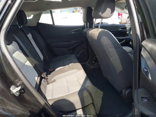 KL77LFE20RC021619 2024 CHEVROLET TRAX - Image 8