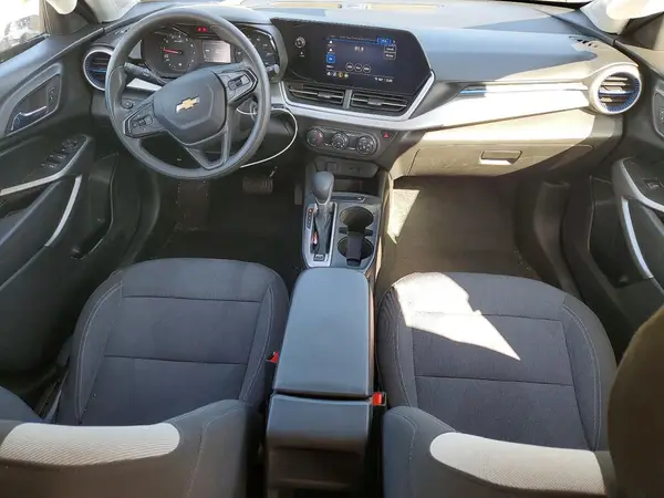KL77LFE20RC025122 2024 CHEVROLET TRAX - Image 8