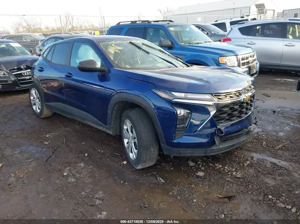 KL77LFE20RC060680 2024 CHEVROLET TRAX - Image 1