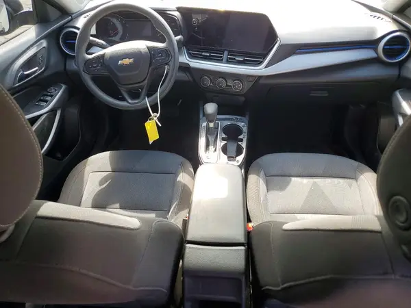 KL77LFE20RC100420 2024 CHEVROLET TRAX - Image 8