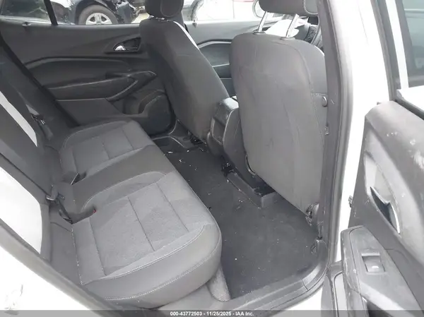 KL77LFE20RC109084 2024 CHEVROLET TRAX - Image 8