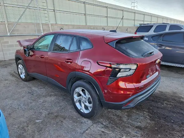 KL77LFE20RC115855 2024 CHEVROLET TRAX - Image 2