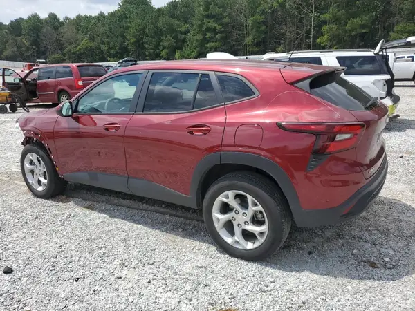 KL77LFE20RC116648 2024 CHEVROLET TRAX - Image 2