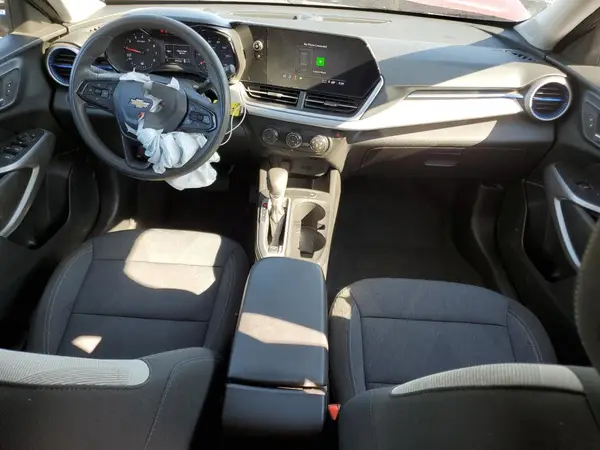 KL77LFE20RC119985 2024 CHEVROLET TRAX - Image 8