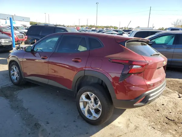 KL77LFE20RC153246 2024 CHEVROLET TRAX - Image 2