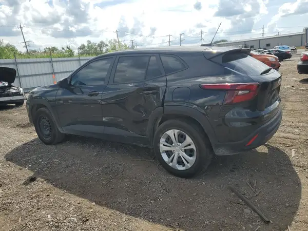 KL77LFE20RC161010 2024 CHEVROLET TRAX - Image 2