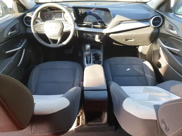 KL77LFE20RC235929 2024 CHEVROLET TRAX - Image 8