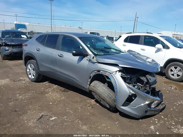 KL77LFE21RC020799 2024 CHEVROLET TRAX - Image 1