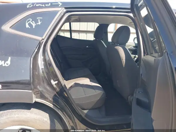 KL77LFE21RC025677 2024 CHEVROLET TRAX - Image 8