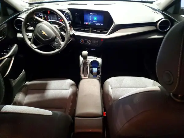 KL77LFE21RC073325 2024 CHEVROLET TRAX - Image 8
