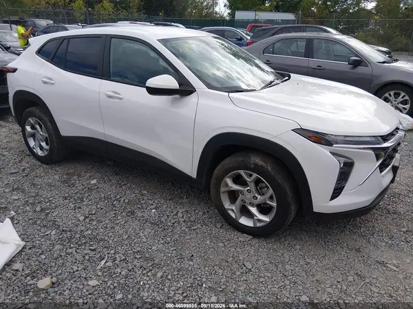 KL77LFE21RC075270 2024 CHEVROLET TRAX - Image 1