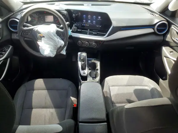 KL77LFE21RC081702 2024 CHEVROLET TRAX - Image 8